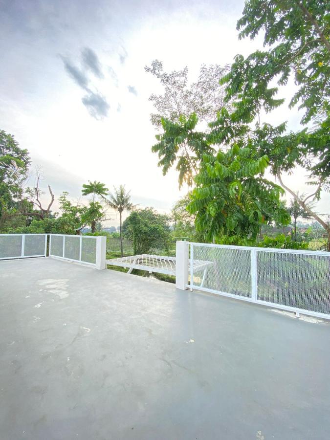 Karabineri Private Pool Jogja Villa Ngaglik 外观 照片